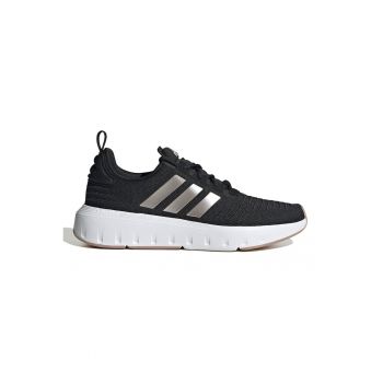 Pantofi sport cu detalii logo Swift Run