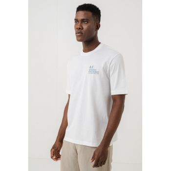 Tricou din bumbac cu logo pe piept si decolteu la baza gatului