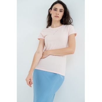 Tricou slim fit cu imprimeu logo discret
