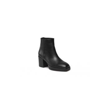 Ghete dama  303531553 - Piele naturala - 40 EU - Negru