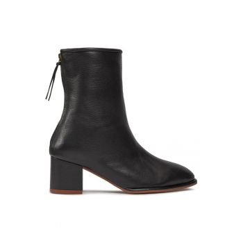 Ghete dama  303889609 - Piele naturala - 40 EU - Negru