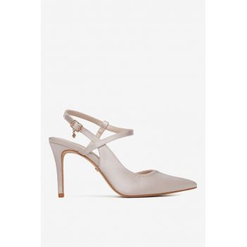 Pantofi roz din textil