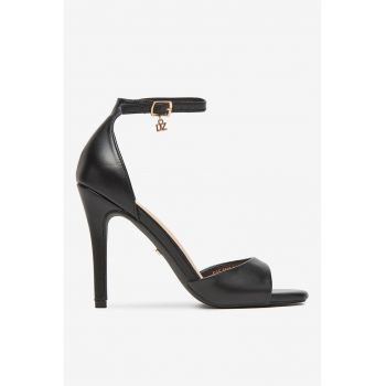 Sandale cu toc elegante
