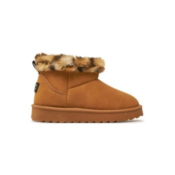 Ghete fete  304747885 - Piele ecologica - Maro