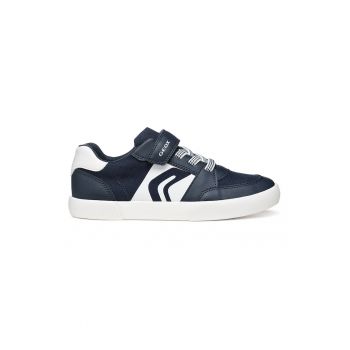 Pantofi sport cu velcro si logo