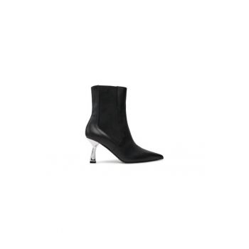 Ghete dama  304383373 - Piele naturala - Negru