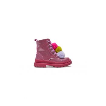 Ghete fete  304433719 - Piele ecologica - Roz