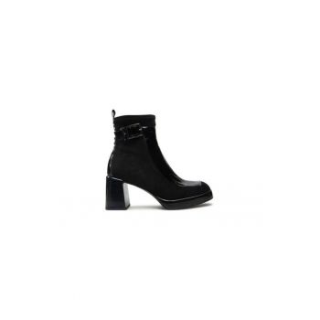 Ghete dama  304400704 - Piele naturala - Negru