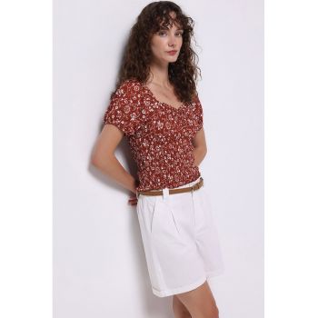 Pantaloni scurti cu croiala ampla si buzunare oblice