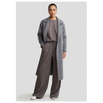 Pantaloni sport cu croiala ampla si buzunare oblice - Gri