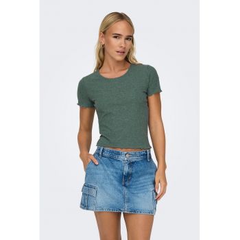 Tricou crop cu croiala slim-fit si aspect striat