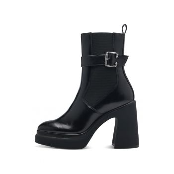 Botine cu toc masiv