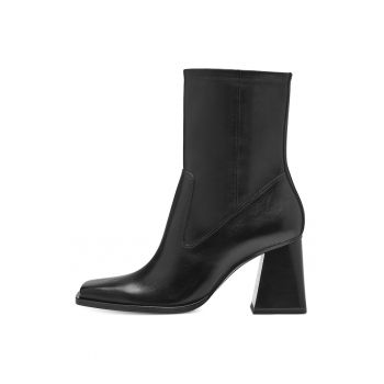 Botine din piele cu toc masiv