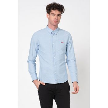 Camasa slim fit cu logo discret