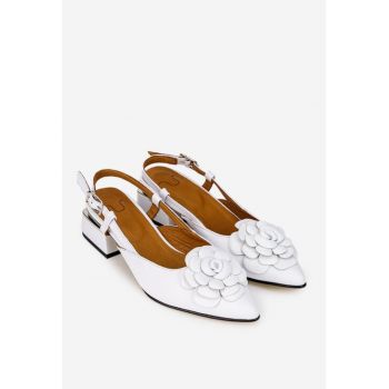 Pantofi dama  albi din piele naturala cu ornament floare