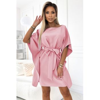 Rochie cu legatura la talie -