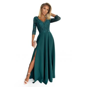 Rochie lunga eleganta din dantela cu crapatura pe picior