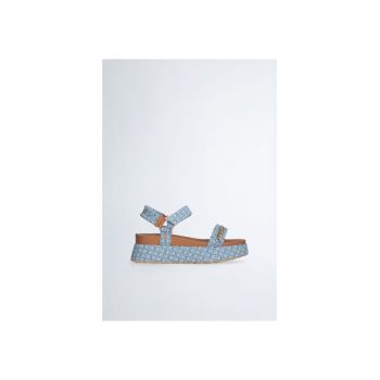 Sandale wedge cu detalii lant