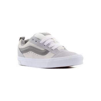 Pantofi gri  Knu Skool Mărime: