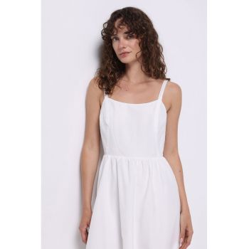Rochie cu croiala in A si decolteu rotund