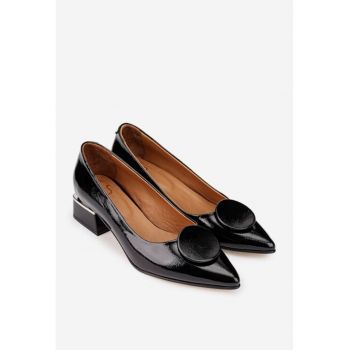 Pantofi dama  din piele lacuita neagra cu ornament