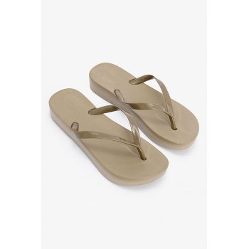 Papuci flip-flop flatform