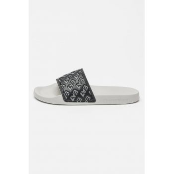 Papuci unisex cu logo stantat