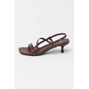 Sandale din piele cu toc kitten