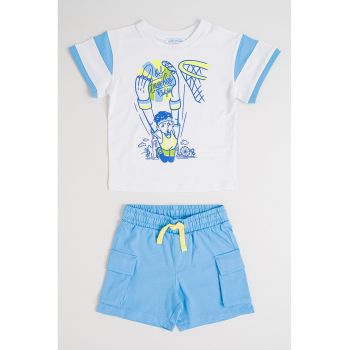 Set de tricou cu model si pantaloni scurti cu model uni - 2 piese
