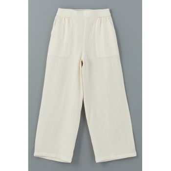 Pantaloni cu croiala ampla si buzunare oblice
