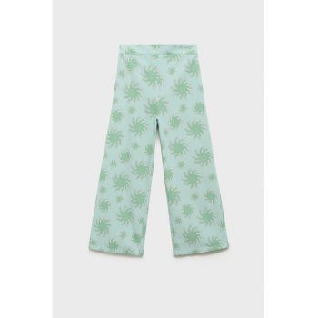 Pantaloni cu talie medie si design tropical