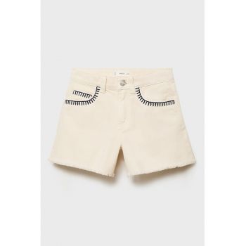 Pantaloni scurti cu detalii brodate
