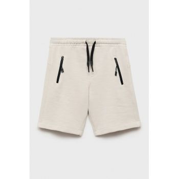 Pantaloni scurti cu snur de ajustare si buzunare cu fermoar