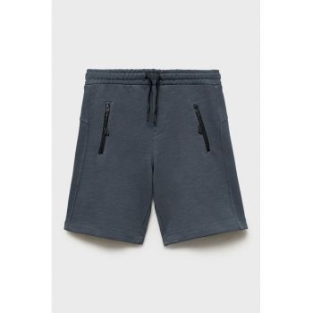 Pantaloni scurti cu snur de ajustare si buzunare cu fermoar
