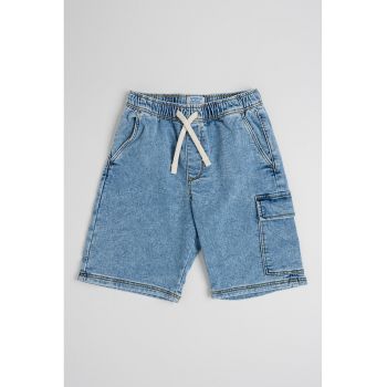 Pantaloni scurti de denim cu buzunar cu clapa