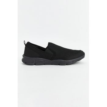Pantofi slip-on de plasa