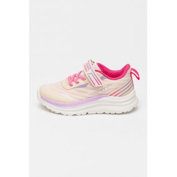 Pantofi sport cu inchidere velcro