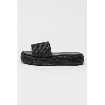 Papuci flatform din paie