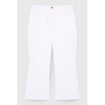 Pantaloni capri cu buzunare oblice