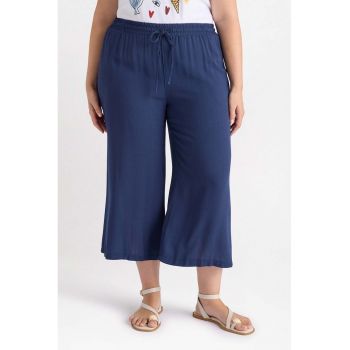 Pantaloni crop cu snur