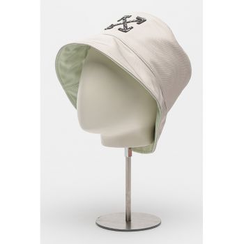 Plarie bucket cu logo brodat