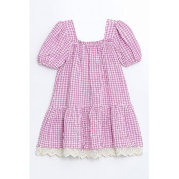 Rochie evazata cu model in carouri