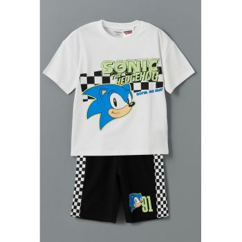 Set de tricou si pantaloni scurti cu imprimeu cu Sonic - 2 piese