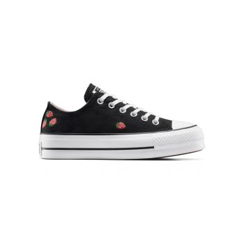 Tenisi  Chuck Taylor All Star Lift Platform cu capsuni brodate