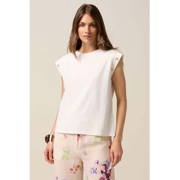 Tricou cu nasturi decorativi