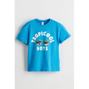 Tricou de bumbac cu imprimeu si decolteu la baza gatului