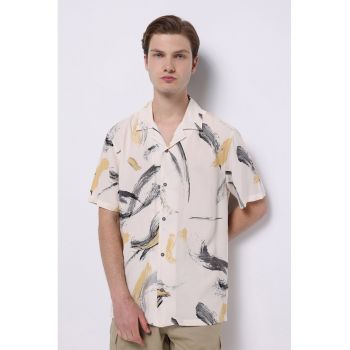 Camasa lejera cu model