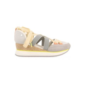Pantofi sport cu garnituri de piele intoarsa si decupaje Sambor