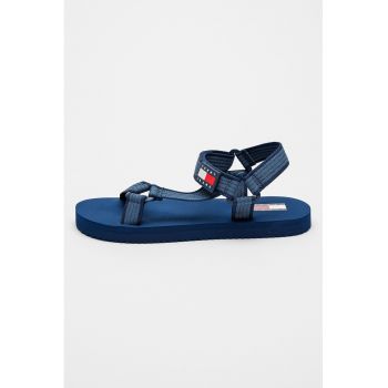 Sandale din material textil cu inchidere velcro