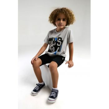 Set de imbracaminte cu logo - 2 piese
